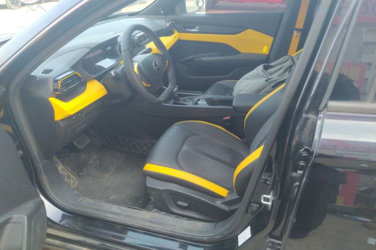 Used Dongfeng Aeolus Yixuan 2023 Mach Edition 1.5T Automatic Pursuit Rider Version Left Front Seat