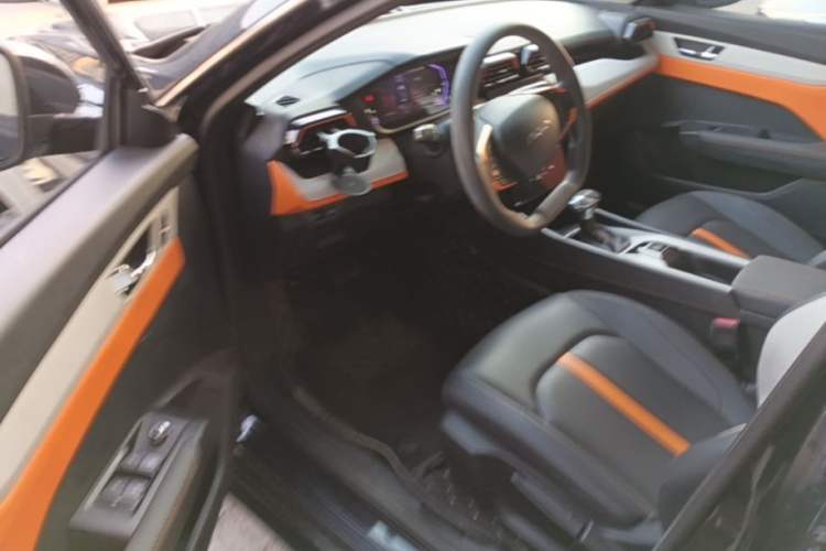 Used Dongfeng Aeolus Yixuan 2023 Mach Edition 1.5L Automatic Chasing Shadow Version Left Front Seat