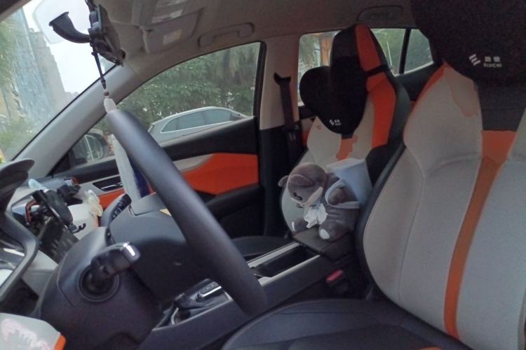 Used Dongfeng Aeolus Yixuan 2023 Mach Edition 1.5L Automatic Chasing Wind Version Left Front Seat