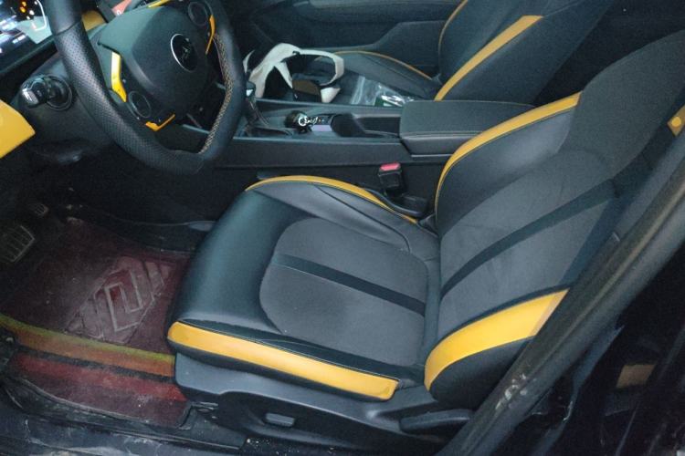 Used Dongfeng Aeolus Yixuan 2023 Mach Edition 1.5T Automatic Pursuit Rider Version Left Front Seat