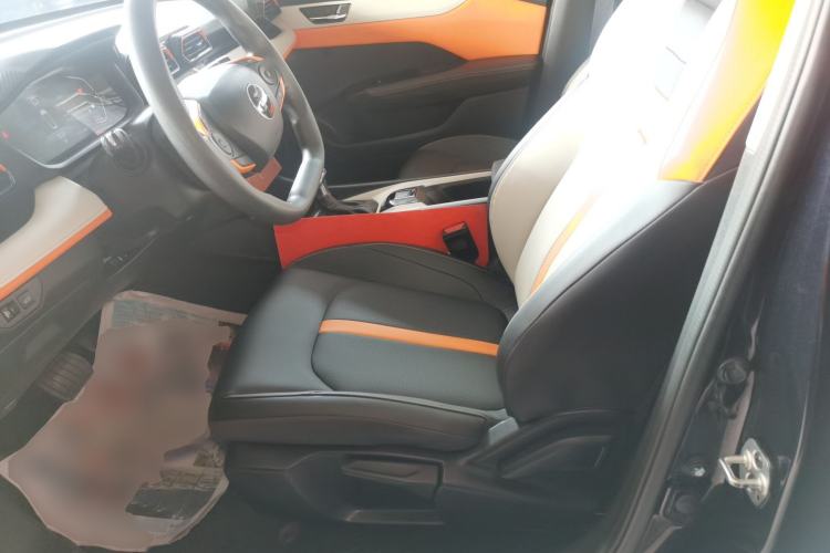 Used Dongfeng Aeolus Yixuan 2023 Mach Edition 1.5L Automatic Chasing Wind Version Left Front Seat