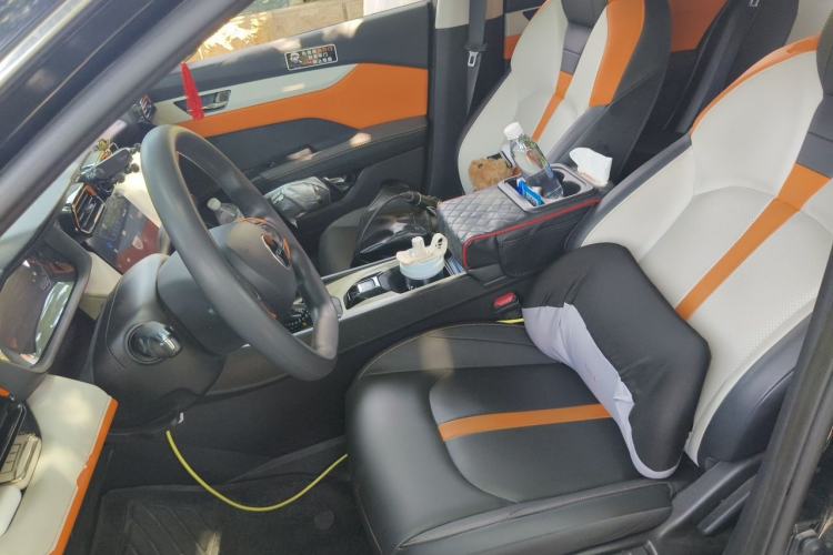 Used Dongfeng Aeolus Yixuan 2023 Mach Edition 1.5L Automatic Chasing Shadow Version Left Front Seat