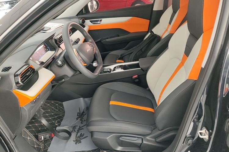 Used Dongfeng Aeolus Yixuan 2023 Mach Edition 1.5L Automatic Chasing Shadow Version Left Front Seat