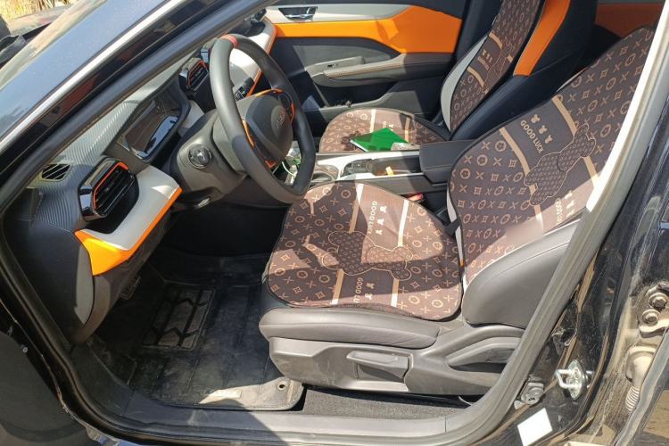 Used Dongfeng Aeolus Yixuan 2023 Mach Edition 1.5L Automatic Chasing Wind Version Left Front Seat