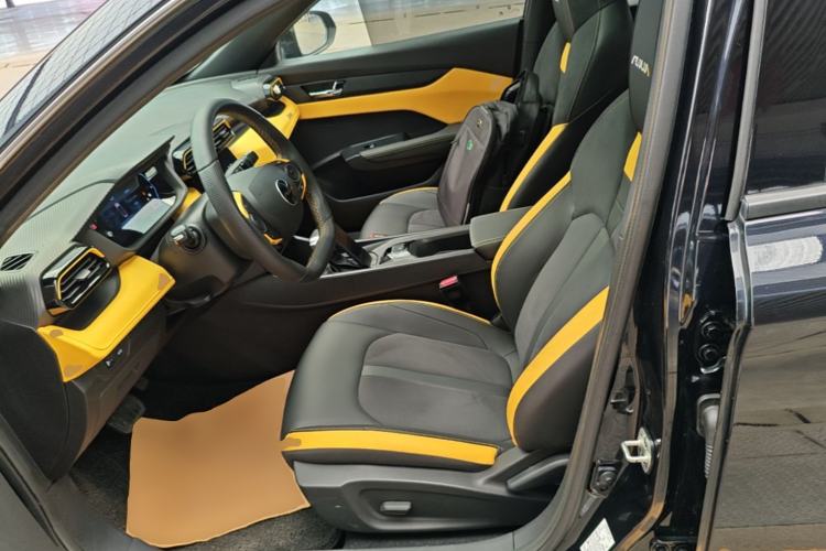 Used Dongfeng Aeolus Yixuan 2023 Mach Edition 1.5T Automatic Pursuit Rider Version Left Front Seat