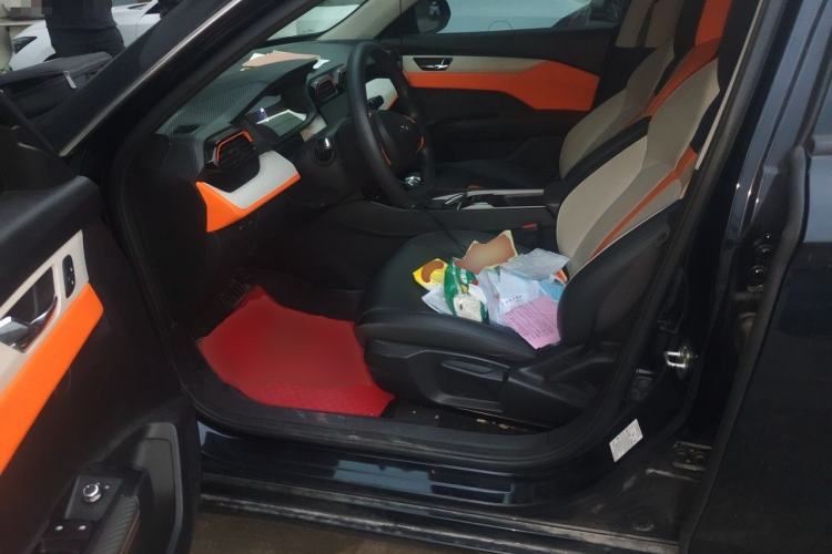 Used Dongfeng Aeolus Yixuan 2023 Mach Edition 1.5L Automatic Chasing Shadow Version Left Front Seat