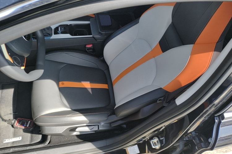 Used Dongfeng Aeolus Yixuan 2023 Mach Edition 1.5L Automatic Chasing Wind Version Left Front Seat
