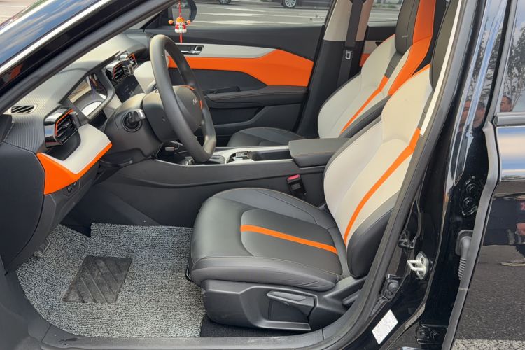 Used Dongfeng Aeolus Yixuan 2023 Mach Edition 1.5L Automatic Chasing Shadow Version Left Front Seat
