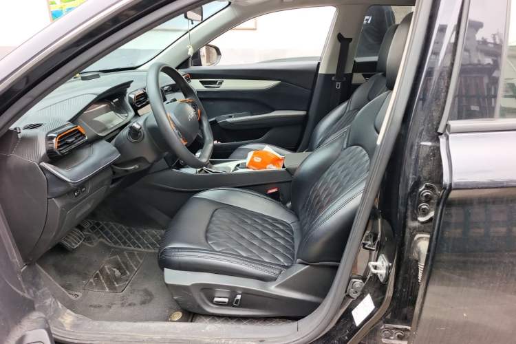 Used Dongfeng Aeolus Yixuan 2023 Mach Edition 1.5L Automatic Chasing Shadow Version Left Front Seat