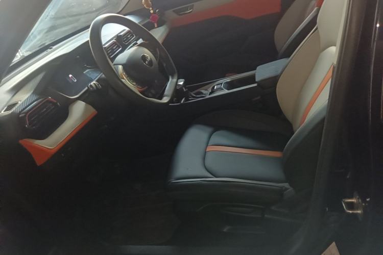 Used Dongfeng Aeolus Yixuan 2023 Mach Edition 1.5L Automatic Chasing Wind Version Left Front Seat