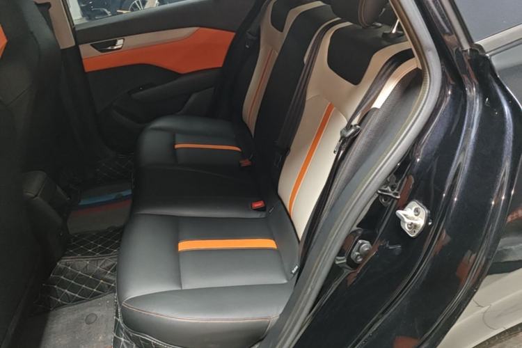 Used Dongfeng Aeolus Yixuan 2023 Mach Edition 1.5L Automatic Chasing Wind Version Left Rear Seat