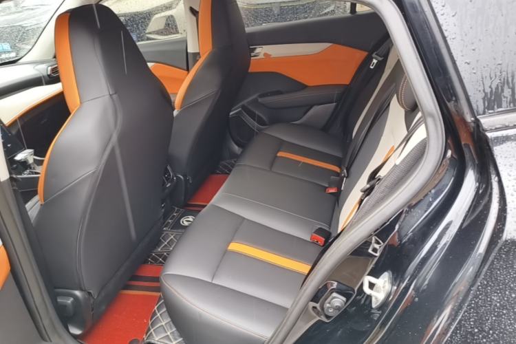 Used Dongfeng Aeolus Yixuan 2023 Mach Edition 1.5L Automatic Chasing Shadow Version Left Rear Seat