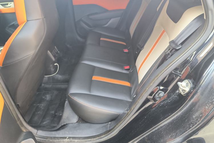 Used Dongfeng Aeolus Yixuan 2023 Mach Edition 1.5L Automatic Chasing Shadow Version Left Rear Seat