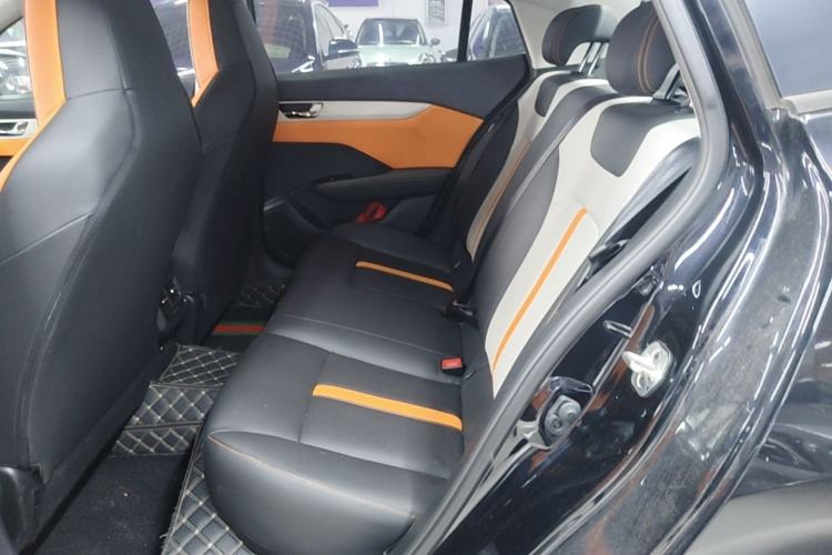 Used Dongfeng Aeolus Yixuan 2023 Mach Edition 1.5L Automatic Chasing Shadow Version Left Rear Seat