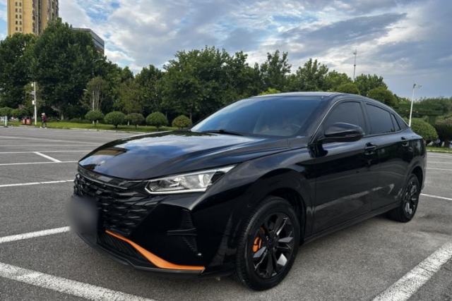 Ojetý Dongfeng Aeolus Yixuan 2023 Mach Edition 1.5L Automatic Chasing Wind Version