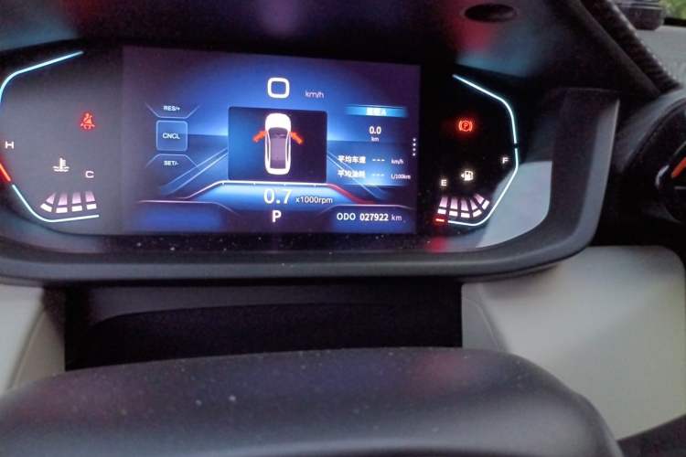 Used Dongfeng Aeolus Yixuan 2023 Mach Edition 1.5L Automatic Chasing Wind Version Odometer Close Up