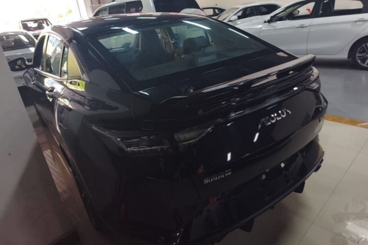 Used Dongfeng Aeolus Yixuan 2023 Mach Edition 1.5L Automatic Chasing Shadow Version Rear Left 45 Deg