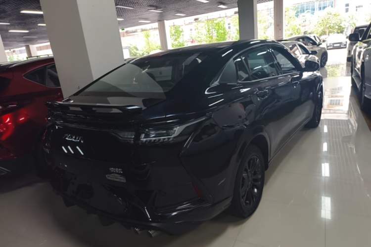 Used Dongfeng Aeolus Yixuan 2023 Mach Edition 1.5L Automatic Chasing Shadow Version Rear Right 45 Deg