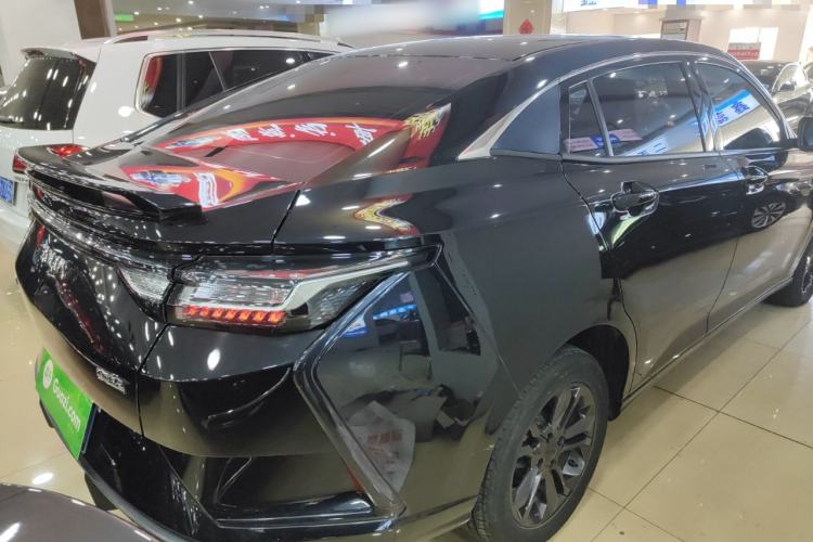 Used Dongfeng Aeolus Yixuan 2023 1.5L Automatic Glory Edition Rear Right 45 Deg