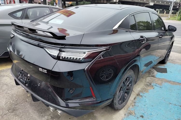 Used Dongfeng Aeolus Yixuan 2023 Mach Edition 1.5L Automatic Chasing Shadow Version Rear Right 45 Deg
