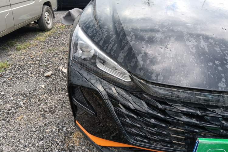 Used Dongfeng Aeolus Yixuan 2023 1.5L Automatic Glory Edition Right Front Headlight