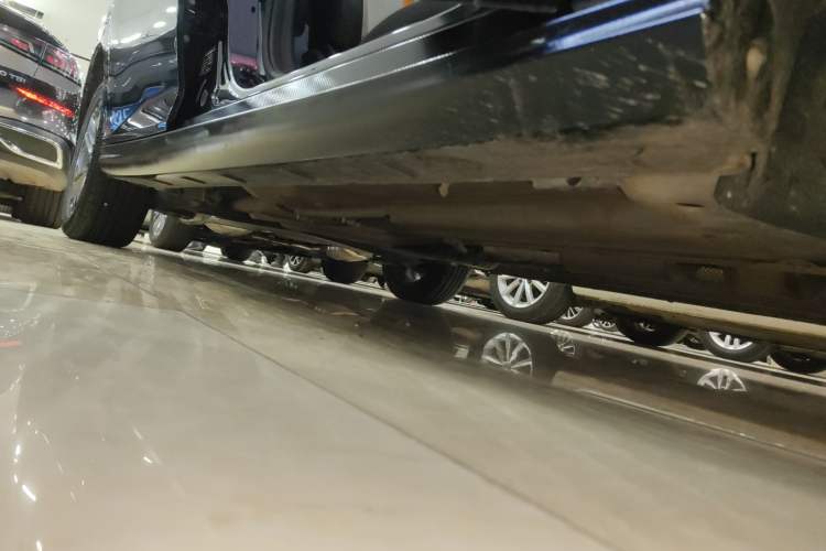 Used Dongfeng Aeolus Yixuan 2023 1.5L Automatic Glory Edition Right Side Sill