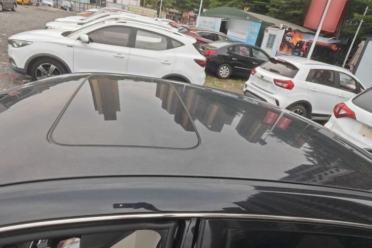 Used Dongfeng Aeolus Yixuan 2023 Mach Edition 1.5L Automatic Chasing Shadow Version Roof