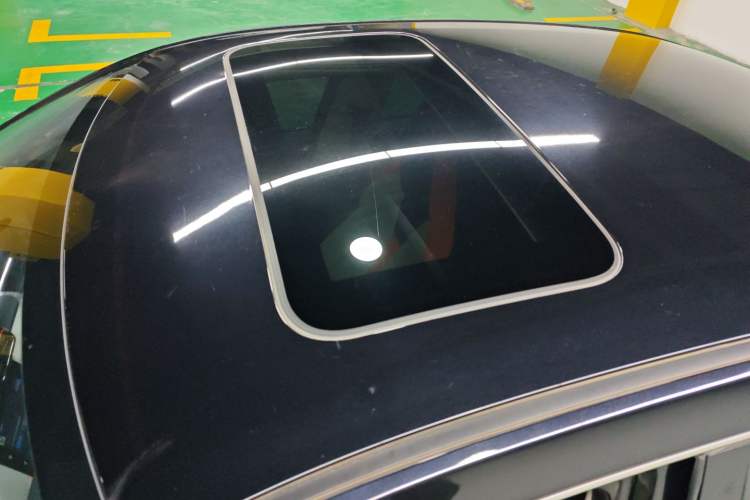 Used Dongfeng Aeolus Yixuan 2023 Mach Edition 1.5L Automatic Chasing Shadow Version Roof