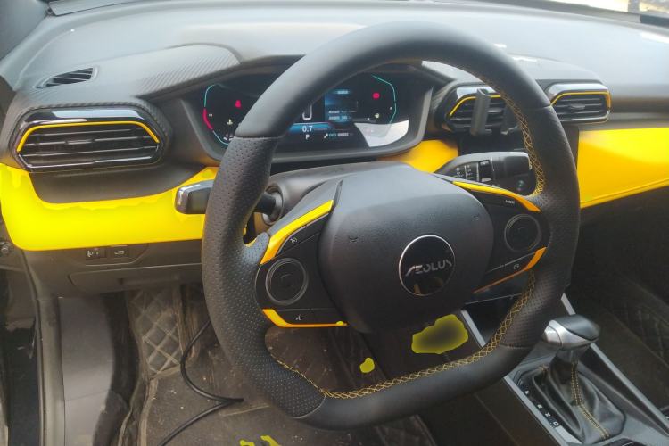 Used Dongfeng Aeolus Yixuan 2023 Mach Edition 1.5T Automatic Pursuit Rider Version Steering Wheel