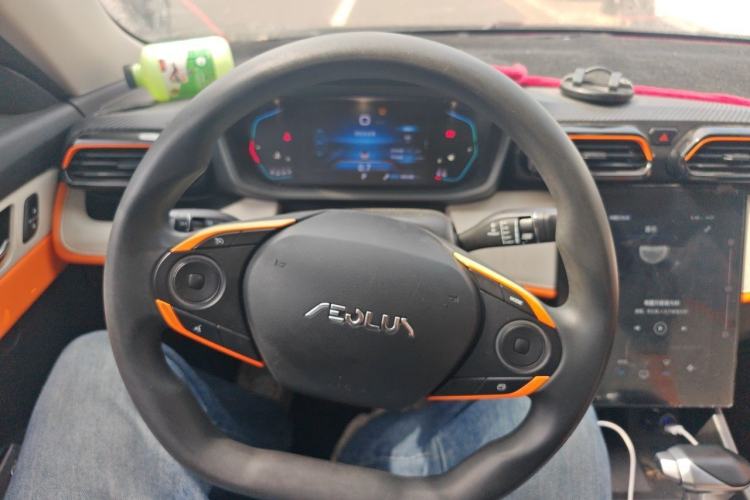 Used Dongfeng Aeolus Yixuan 2023 Mach Edition 1.5L Automatic Chasing Shadow Version Steering Wheel