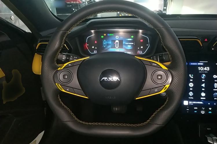 Used Dongfeng Aeolus Yixuan 2023 Mach Edition 1.5T Automatic Pursuit Rider Version Steering Wheel