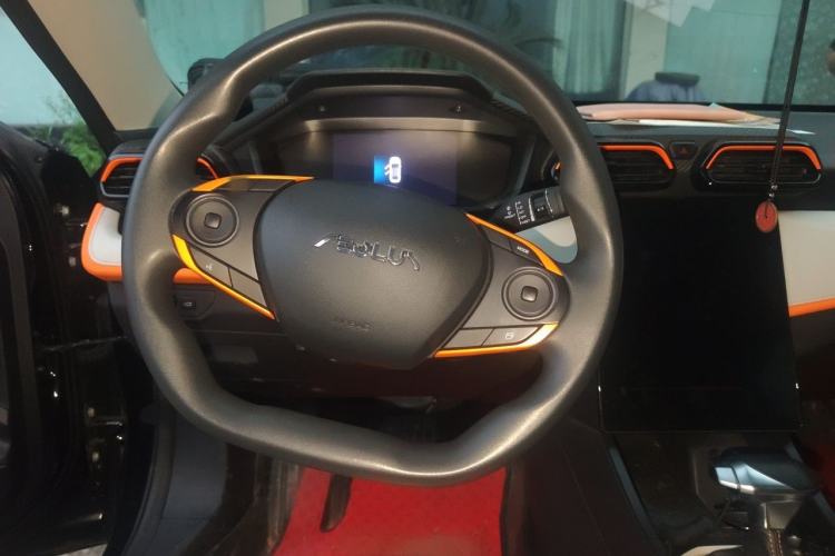 Used Dongfeng Aeolus Yixuan 2023 Mach Edition 1.5L Automatic Chasing Shadow Version Steering Wheel