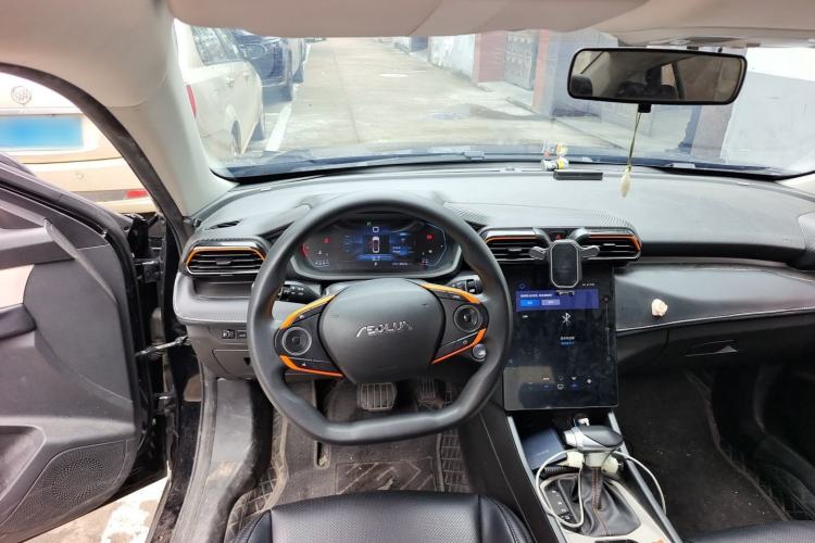 Used Dongfeng Aeolus Yixuan 2023 Mach Edition 1.5L Automatic Chasing Shadow Version Steering Wheel