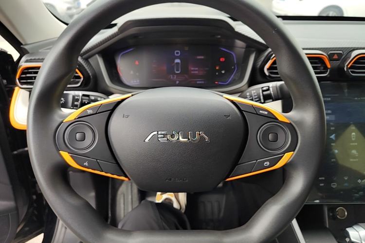 Used Dongfeng Aeolus Yixuan 2023 Mach Edition 1.5L Automatic Chasing Shadow Version Steering Wheel