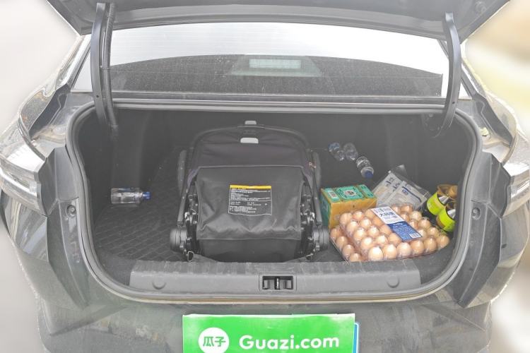 Used Dongfeng Aeolus Yixuan 2023 Mach Edition 1.5L Automatic Chasing Wind Version Trunk