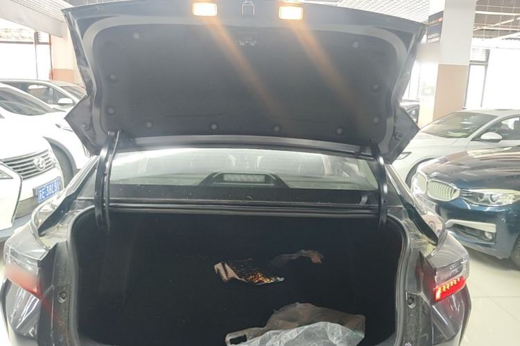 Used Dongfeng Aeolus Yixuan 2023 Mach Edition 1.5L Automatic Chasing Shadow Version Trunk