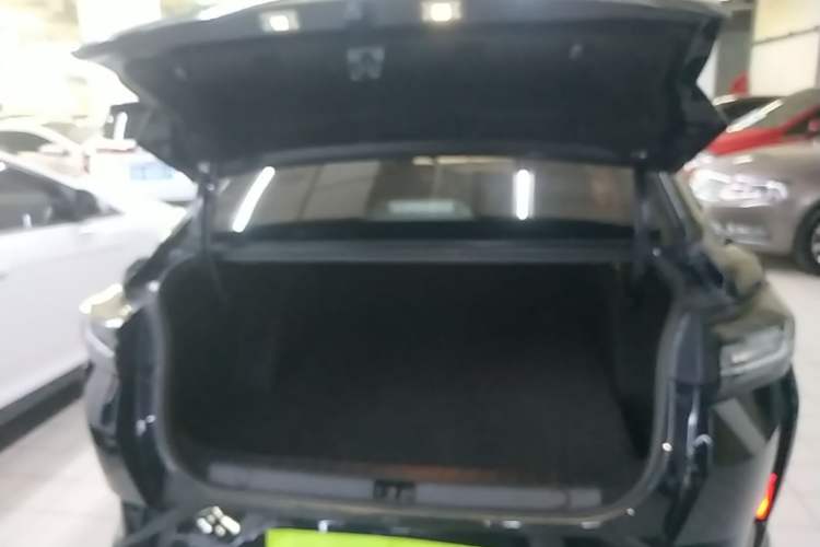 Used Dongfeng Aeolus Yixuan 2023 Mach Edition 1.5L Automatic Chasing Wind Version Trunk