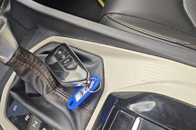 Used Dongfeng Aeolus Yixuan 2023 Mach Edition 1.5L Automatic Chasing Shadow Version Vehicle Key