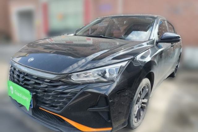 Ojetý Dongfeng Aeolus Yixuan 2023 1.5L Automatic Glory Edition
