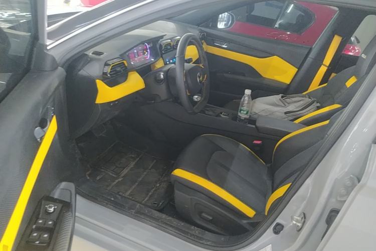 Used Dongfeng Aeolus Yixuan 2023 Mach Edition 1.5T Automatic Pursuit Rider Version Driver Seat