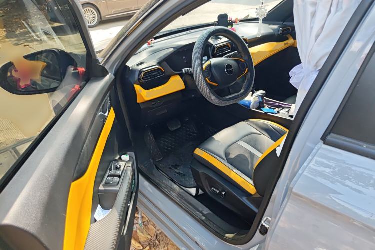 Used Dongfeng Aeolus Yixuan 2023 Mach Edition 1.5T Automatic Pursuit Rider Version Driver Seat