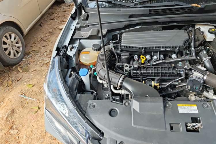 Used Dongfeng Aeolus Yixuan 2023 Mach Edition 1.5T Automatic Pursuit Rider Version Engine Bay Right