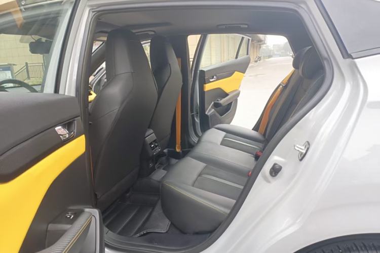 Used Dongfeng Aeolus Yixuan 2023 Mach Edition 1.5T Automatic Dream-Chasing Rider Version Interior 3