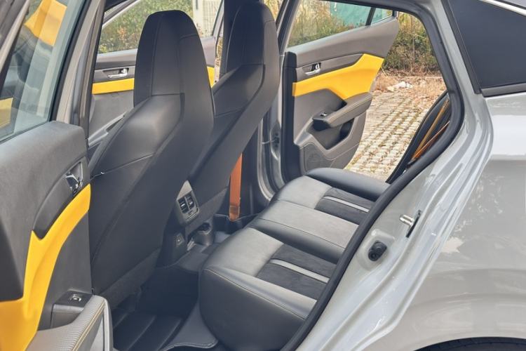 Used Dongfeng Aeolus Yixuan 2023 Mach Edition 1.5T Automatic Dream-Chasing Rider Version Interior 4