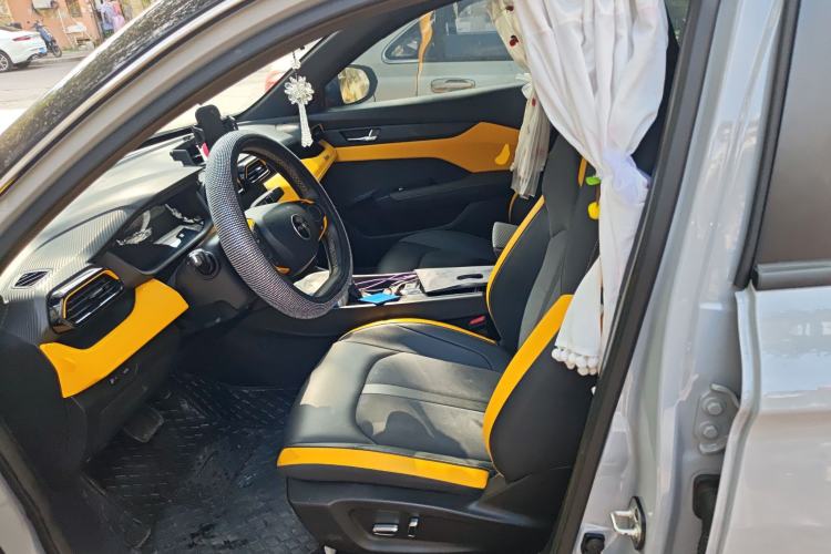 Used Dongfeng Aeolus Yixuan 2023 Mach Edition 1.5T Automatic Pursuit Rider Version Left Front Seat