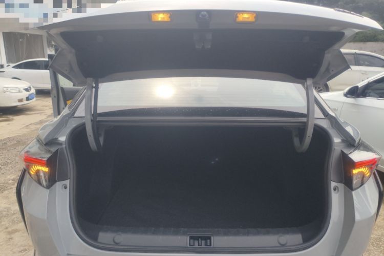 Used Dongfeng Aeolus Yixuan 2023 Mach Edition 1.5T Automatic Dream-Chasing Rider Version Trunk