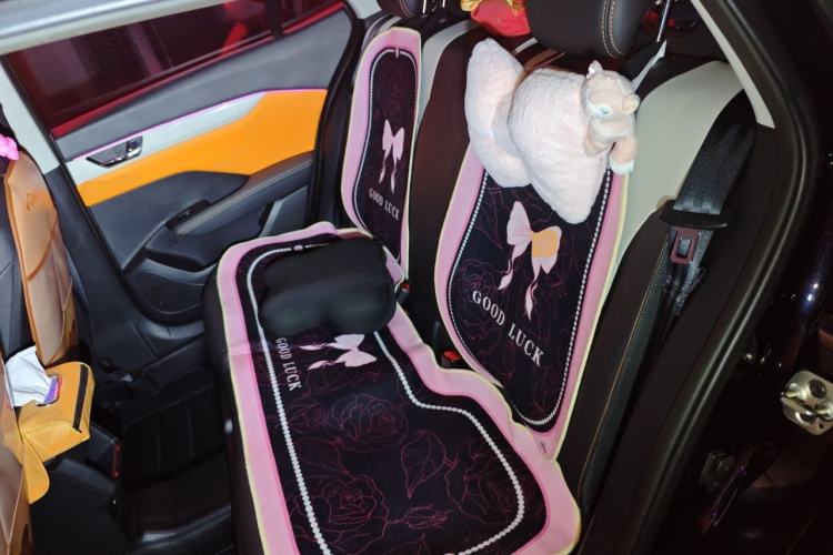 Used Dongfeng Aeolus Yixuan 2023 Mach Edition 1.5L Automatic Chasing Wind Version Left Rear Seat