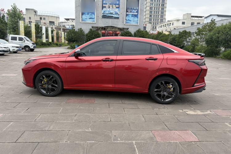 Used Dongfeng Aeolus Yixuan 2023 Mach Edition 1.5T Automatic Dream-Chasing Rider Version Exterior 6