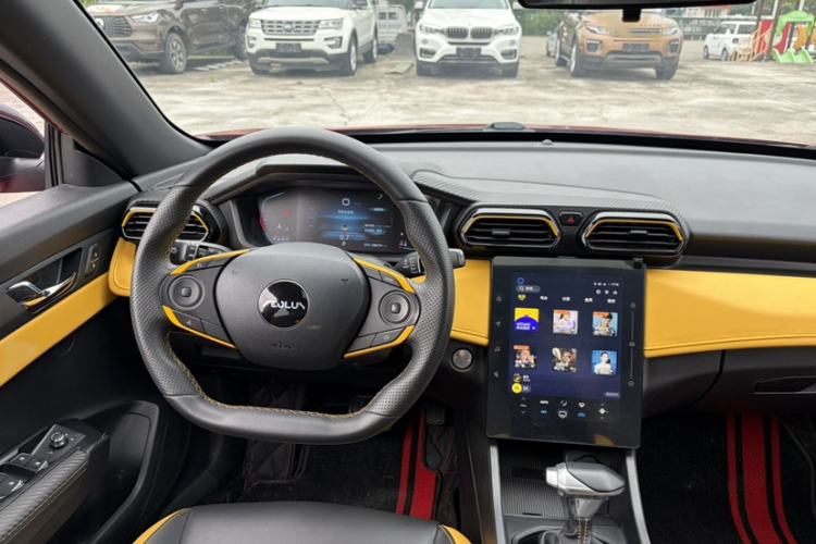 Used Dongfeng Aeolus Yixuan 2023 Mach Edition 1.5T Automatic Dream-Chasing Rider Version Steering Wheel
