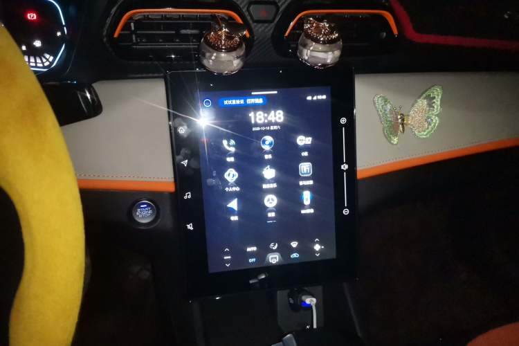 Used Dongfeng Aeolus Yixuan 2023 Mach Edition 1.5L Automatic Chasing Shadow Version Audio And AC Panel